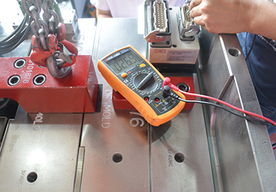 91视频WWW免费观看工厂